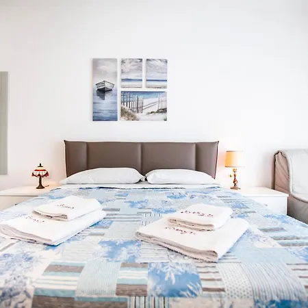 Benzi16 Apartmán Como